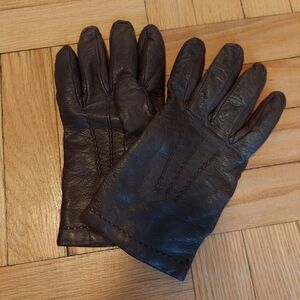 European Cashmere-lined Leather Gloves